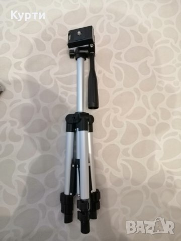 НОВ Универсален сгъваем статив за фотоапарат,камера,телефон , снимка 5 - Чанти, стативи, аксесоари - 26953765