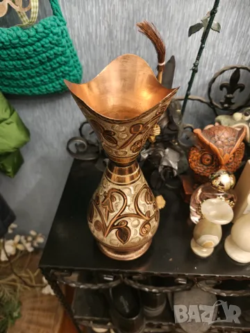 Изумителна ваза ръчна изработка мед ,позлатена мед НАМАЛЕНА , снимка 2 - Вази - 48146209