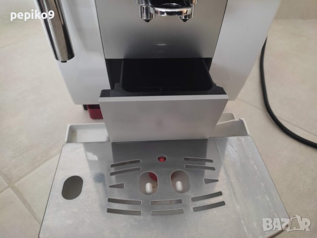 Продавам кафемашини внос от Германия робот пълен автомат DELONGHI MAGNIFICA S ESAM 22, снимка 7 - Кафемашини - 43167683