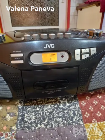 JVC   - CD  PORTABLE SYSTEM , снимка 2 - Аудиосистеми - 47767536