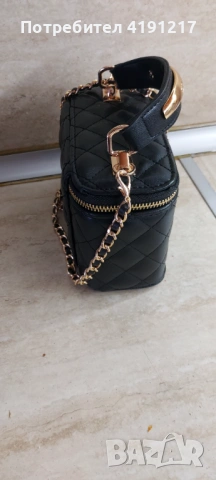 Луксозна дамска чанта CHANEL – черна, капитонирана, снимка 4 - Чанти - 53572912