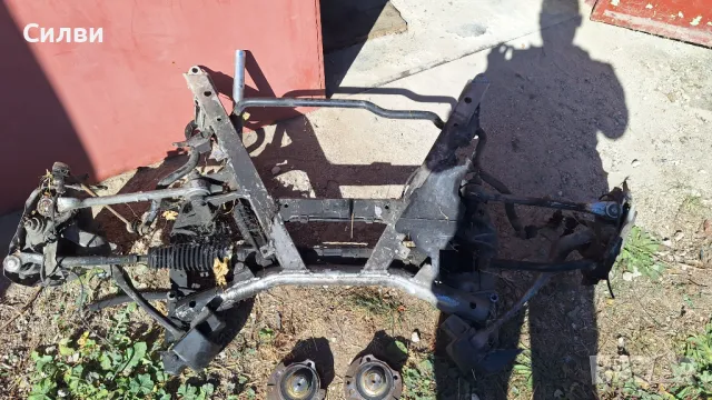 Преден мост с хидравлична рейка шенкели лагери главини носачи за БМВ е39 от BMW e39 шенкел главина, снимка 10 - Части - 47840393