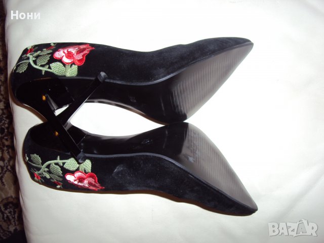 Нови дамски велурени обувки на ток, снимка 5 - Дамски елегантни обувки - 38474187