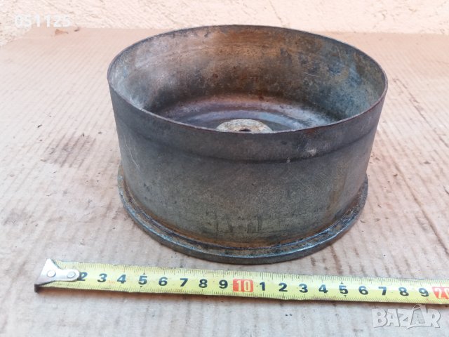масивна гилза от танк подходяща за саксия , снимка 2 - Антикварни и старинни предмети - 37340739