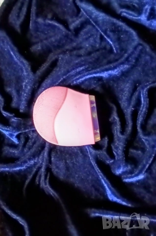 Ултразвуков силиконов уред за почистване и масаж на лице Силиконова четка за почистване на лице, снимка 4 - Масажори - 53572145