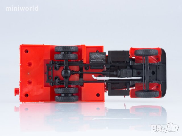 МАЗ 205 АЦ-30 Пожарна - мащаб 1:43 на Наши Грузовики модела е нов в кутия, снимка 7 - Колекции - 28484812