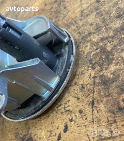 Vw phaeton 2004година емблема заден капак, снимка 6 - Части - 40449130