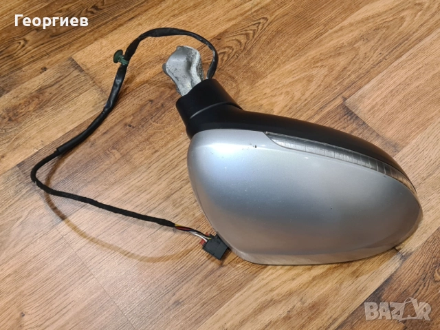 Дясно огледало VW Passat 8, снимка 2 - Части - 52928464