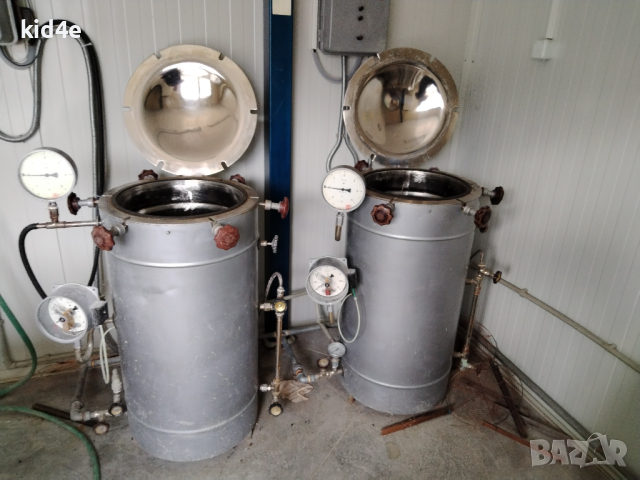 Вертикален автоклав за стерилизация / Стерилизатор