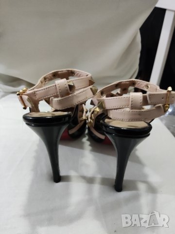 кожени обувки Shakrak, снимка 4 - Дамски обувки на ток - 35183147