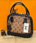 Louis Vuitton Дамска Чанта Луис Витон Код D2118, снимка 4