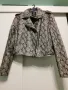Дамско велурено яке змийски принт, снимка 1