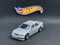 Метална количка Hot Wheels Mercedes-Benz 500E, снимка 1