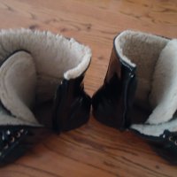 Дамски зимни обувки тип кубинки от естествена лачена кожа, снимка 5 - Дамски боти - 38551653