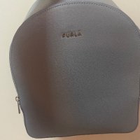 Furla раница, снимка 2 - Раници - 43794081