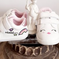 №18-№23, Бебешки обувки за момиче, бели с цветни декорации BUBBLE KIDS, снимка 3 - Бебешки обувки - 36670261