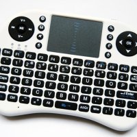 ПРОМО Мини безжична клавиатура с тъчпад и подсветка mini keyboard, снимка 3 - Друга електроника - 43076655