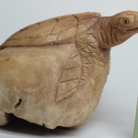 Дървена гъба водна костенурка ръчна изработка уникален подарък, снимка 14 - Статуетки - 36804590
