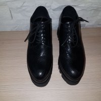 Дамски обувки, снимка 1 - Дамски ежедневни обувки - 26673134