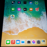Apple Ipad 5gen Wi-Fi + Cellular, снимка 5 - Таблети - 44842919