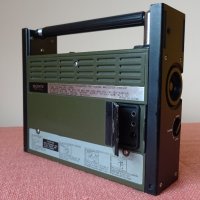 Vintage Sony ICF-111L   AM/FM Radio, 1970's  Japan, снимка 11 - Радиокасетофони, транзистори - 33036844