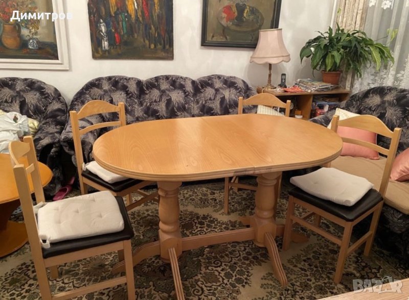 Продавам Комплект маса с 4 стола - като нови , снимка 1
