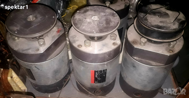 PIK 12 Български серво двигател на Динамо Сливен пик 12 1100 об в минута правотоков постояннотоков, снимка 1