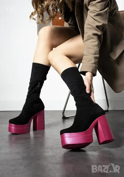 Ботуши на ток - черен велур с ходило цвят маджента, снимка 1