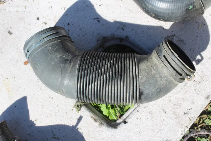 Въздуховод  Фолксваген Шаран 2002 1.9tdi 115 VW Sharan Seat Alhambra 7M3129627C, снимка 1