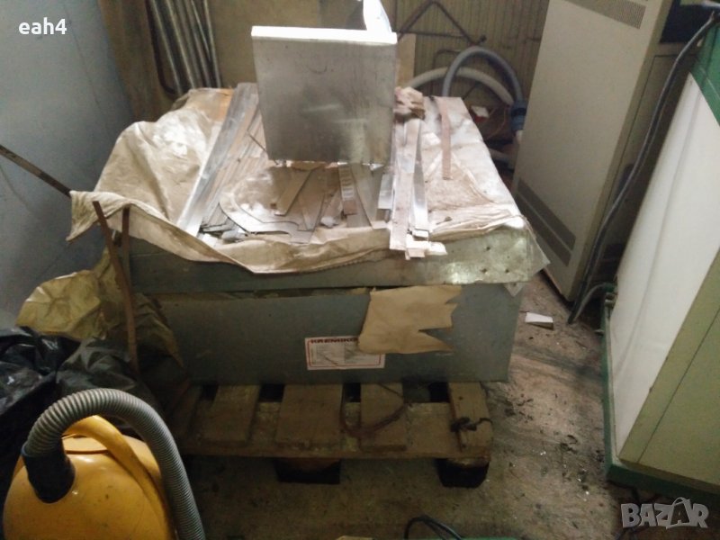 Продавам покалаена ламарина Бяло тенеке, снимка 1