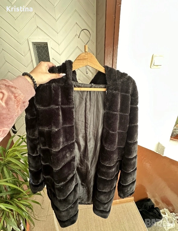 Дълго черно пухкаво яке с цип, снимка 1