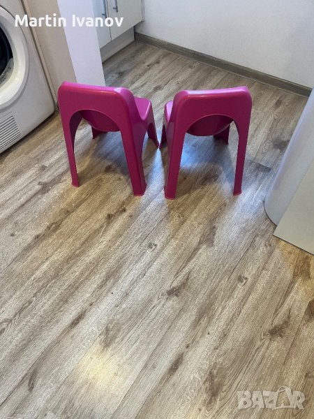 Детски розови столчета , снимка 1
