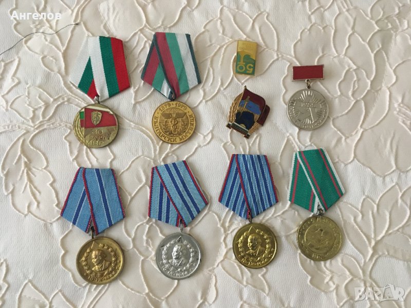 Продавам ордени и медали от преди 1980г., снимка 1