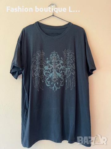 Сива дамска тениска с блестящи сребърни камъчета 100% памук L размер с кръст и крила 🩶🩶🩶
