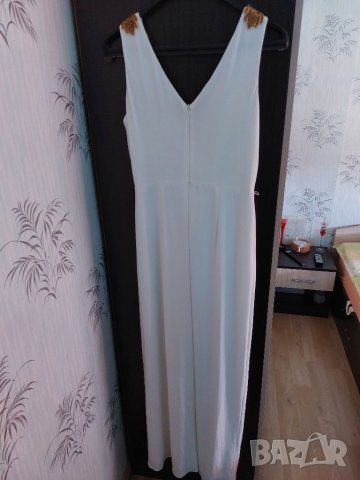 Бяла рокля, снимка 1