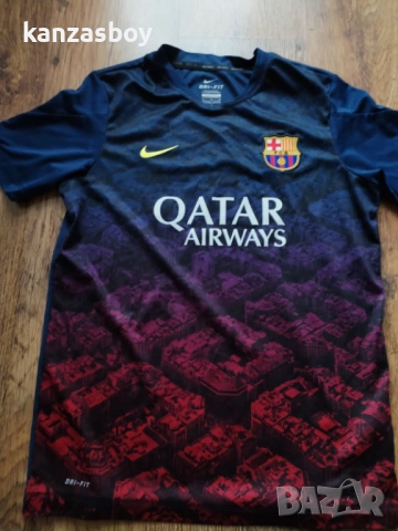 Nike Barcelona Training Jersey Football Shirt - юношеска футболна тениска 147-158см., снимка 4 - Детски тениски и потници - 53288228