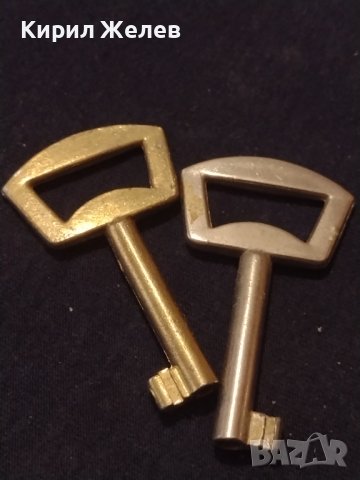 Два стари редки ключа от секция ракла за КОЛЕКЦИЯ ДЕКОРАЦИЯ 35603