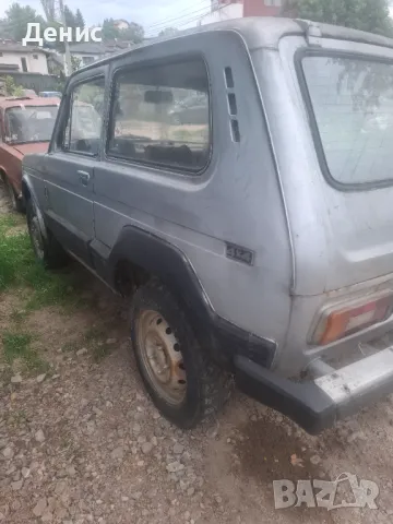 Лада нива 2121 на части, снимка 4 - Автомобили и джипове - 50159966