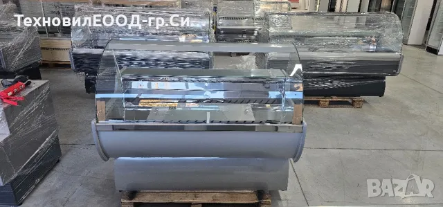 Хладилна витрина 150х90, снимка 3 - Витрини - 47858319