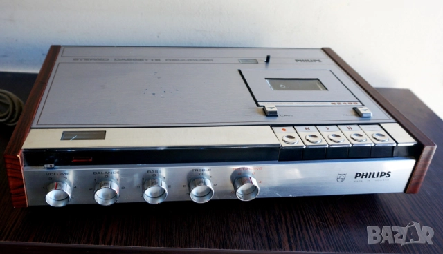 Дек с усилвател Филипс сервизиран