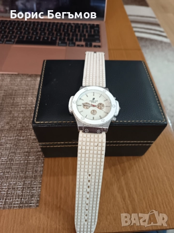 Часовник  Hublot, снимка 4 - Луксозни - 52658698