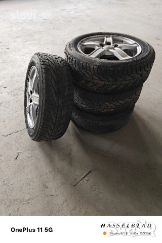 Алуминиеви джанти със зимни гуми 205/55/16, снимка 3 - Гуми и джанти - 52106470