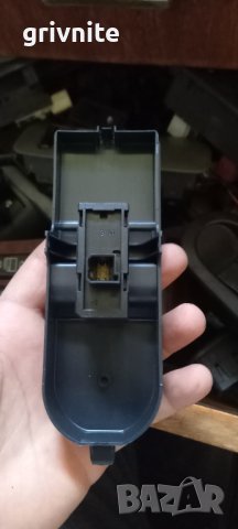Бутон ел. стъкло Opel Zafira B / Astra H, снимка 2 - Части - 38958726