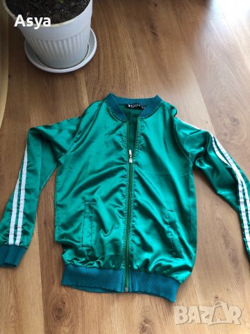 Сатенена спортна горница