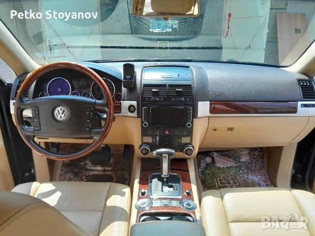 Продавам VW Touareg V6 3.0TDI, снимка 10 - Автомобили и джипове - 51653323