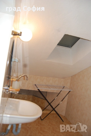 двустаен обзаведен, кв.Редута, тухла с АКТ16, Ателие, до парка, снимка 12 - Апартаменти - 51959071