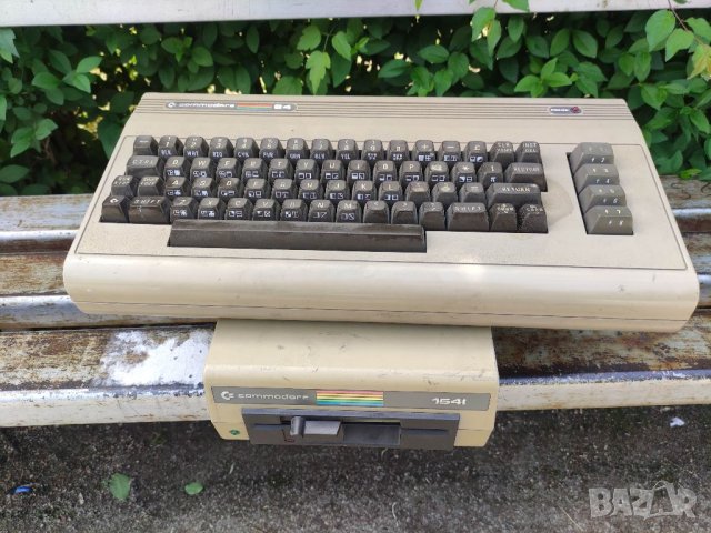 Продавам стар компютър Commodore C64 /Commodore 1541, снимка 8 - За дома - 36764698