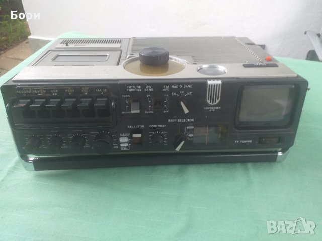JVC 3060 Radio-TV-Cassette, снимка 10 - Радиокасетофони, транзистори - 33343117