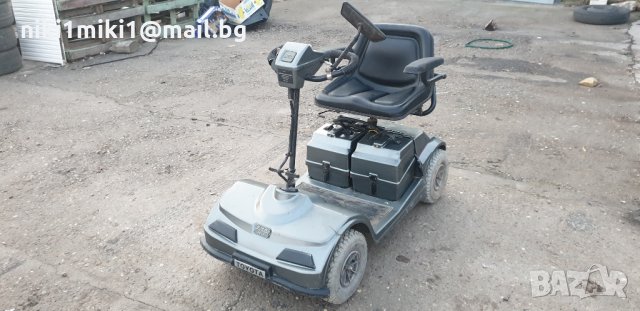 скутер за трудноподвижни хора 