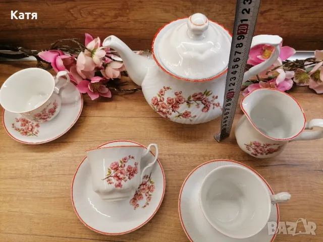 Порцелан, произведен в Румъния, розови цветя, , снимка 2 - Чаши - 50059035